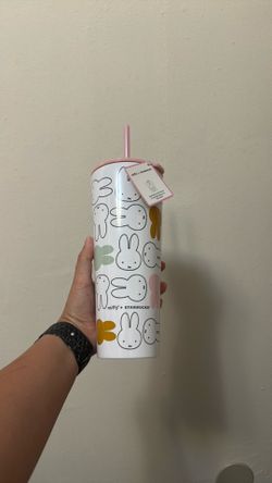 Miffy Starbucks
