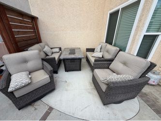 AGIO SPRINGDALE 5 PC WOVEN DEEP SEATING WITH FIRE TABLE