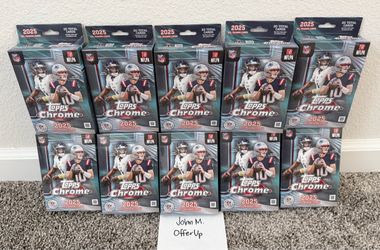 2025 Topps Chrome Football NFL Hanger Box NEW/SEALED x10