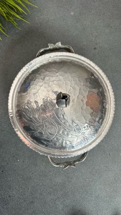 VTG Rodney Kent Hand Wrought Hammered Casserole  Lid Floral Tulip Aluminum