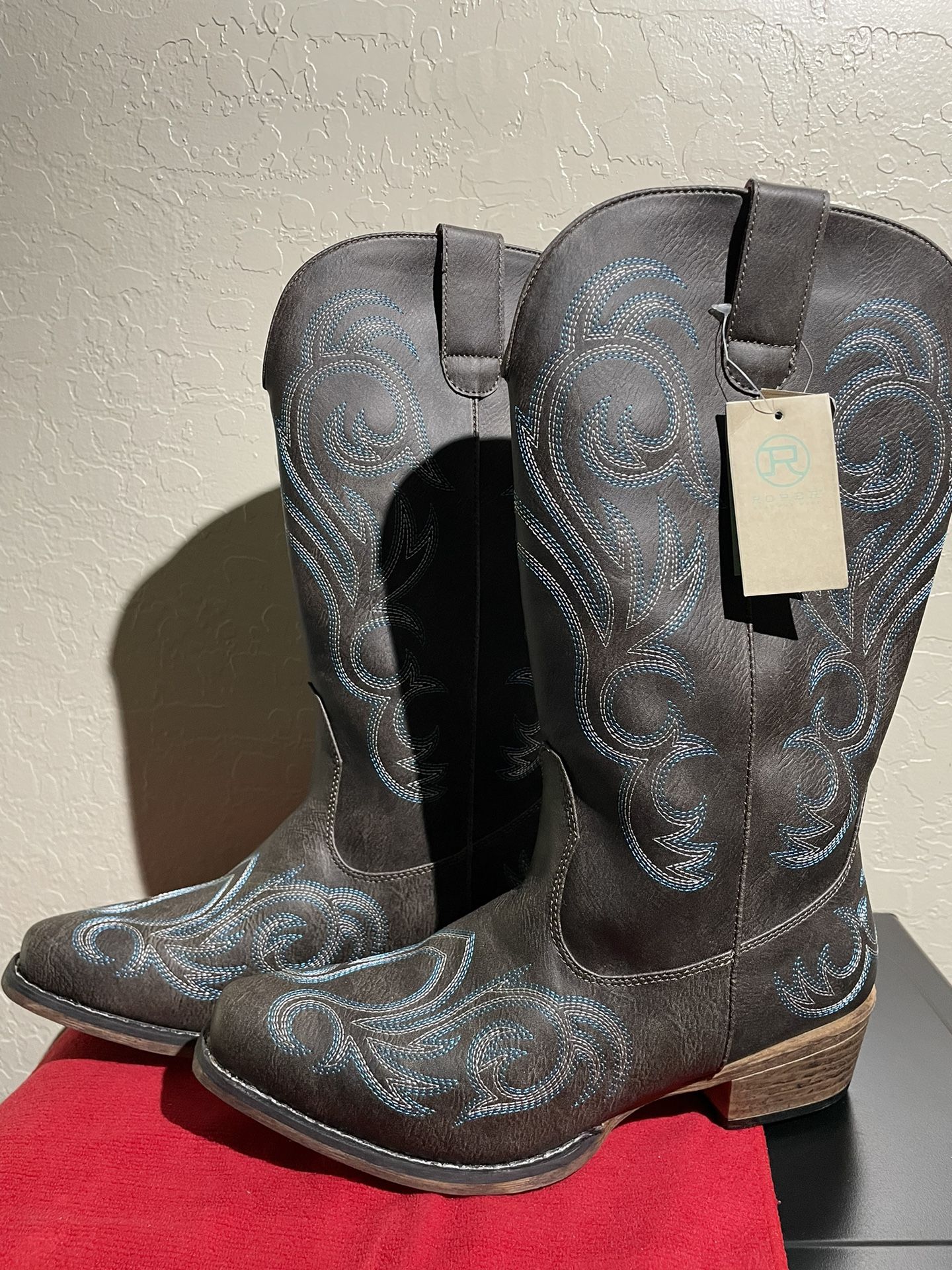 New Roper Cowboy Boots