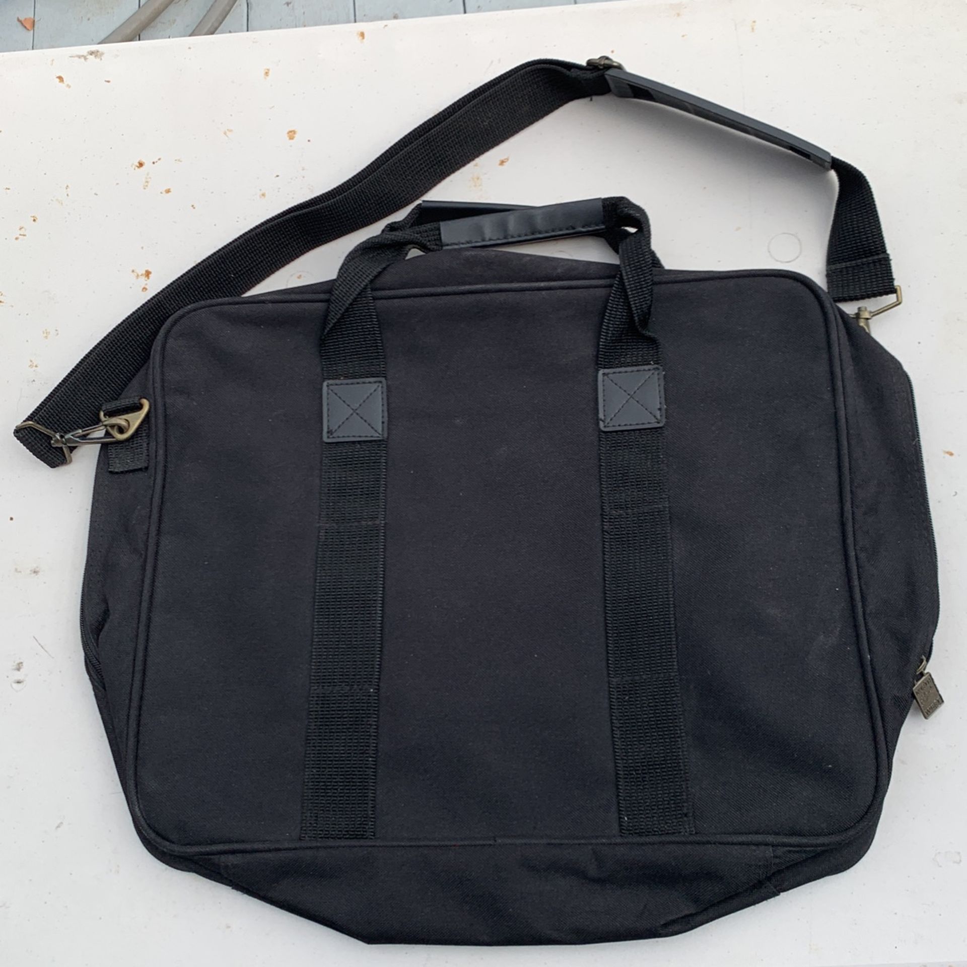 Black zippered Bag