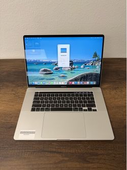 16" MacBook Pro Touchbar 32GB RAM*512GB SSD*2.4Ghz Intel 8 Core i9