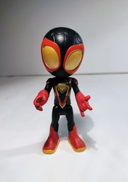 Spidey & Friends Webspinner Miles Morales Gold Action Figure Toy 2023 Marvel 4"