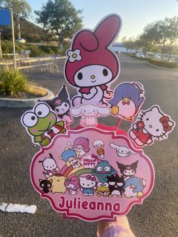 Hello Kitty Centerpieces