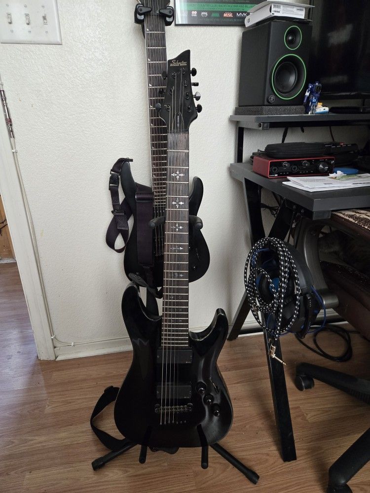 Shecter Diamond Series Hellraiser 7 String