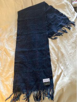 Darien Sport Shop Houndstooth Scarf (100% Camel Hair)
