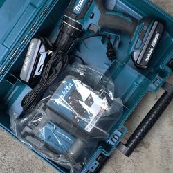 Makita Drill Set + Battery