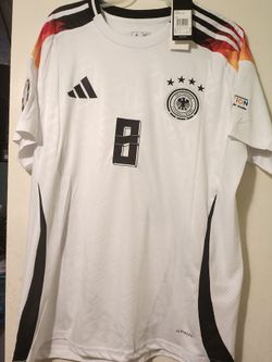 Jerseys ALEMANIA SELECCIÓN  New With Tags  SIZE  S,XL ‼️‼️‼️