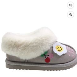 Little Girls Memory Foam Slippers