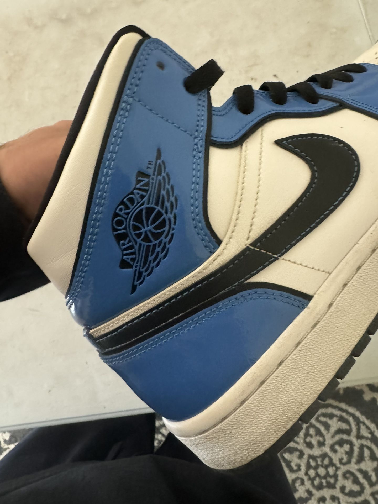 Jordan 1 Mid, Light Photo Blue 