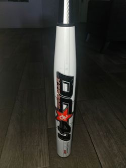 Miken dc 41 xtreme supermax  14 inch 26.oz Usssa Slowpitch Softball Bat 25 anniversary edition red knob