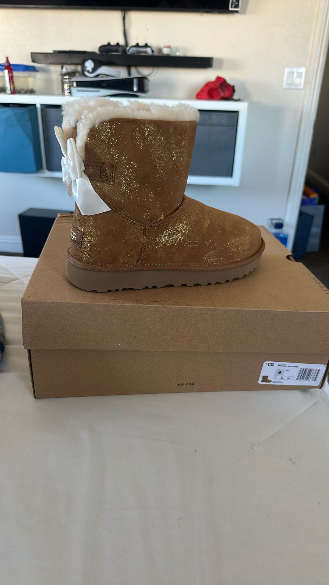 New  Ugg Boots Size 9