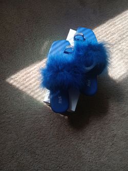 Blue shoes - size 9