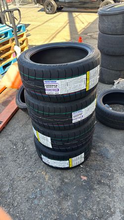 245/40/17 Toyo proxes sport r