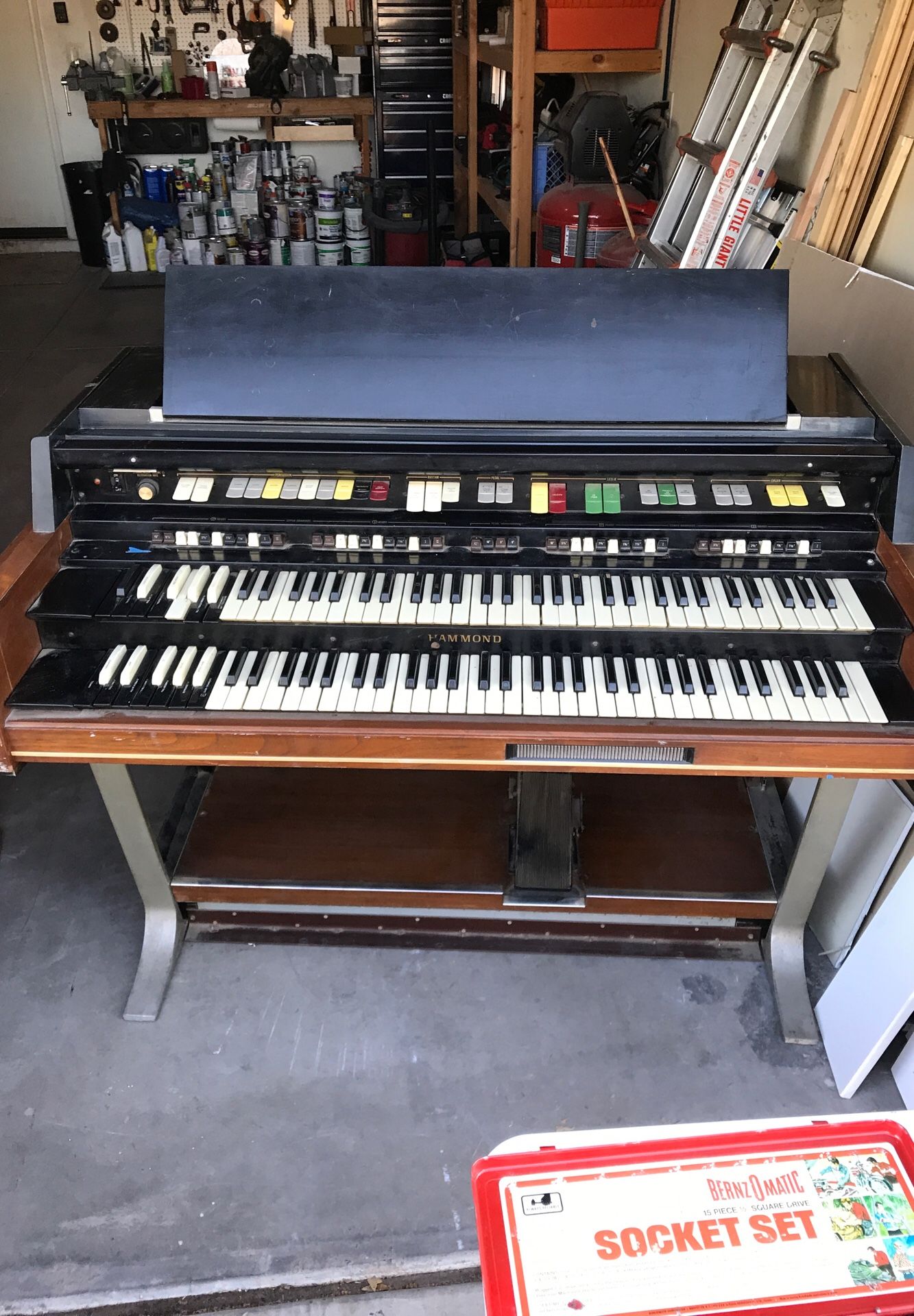 Hammond X-77 Electric Organ & Leslie X77L Amp