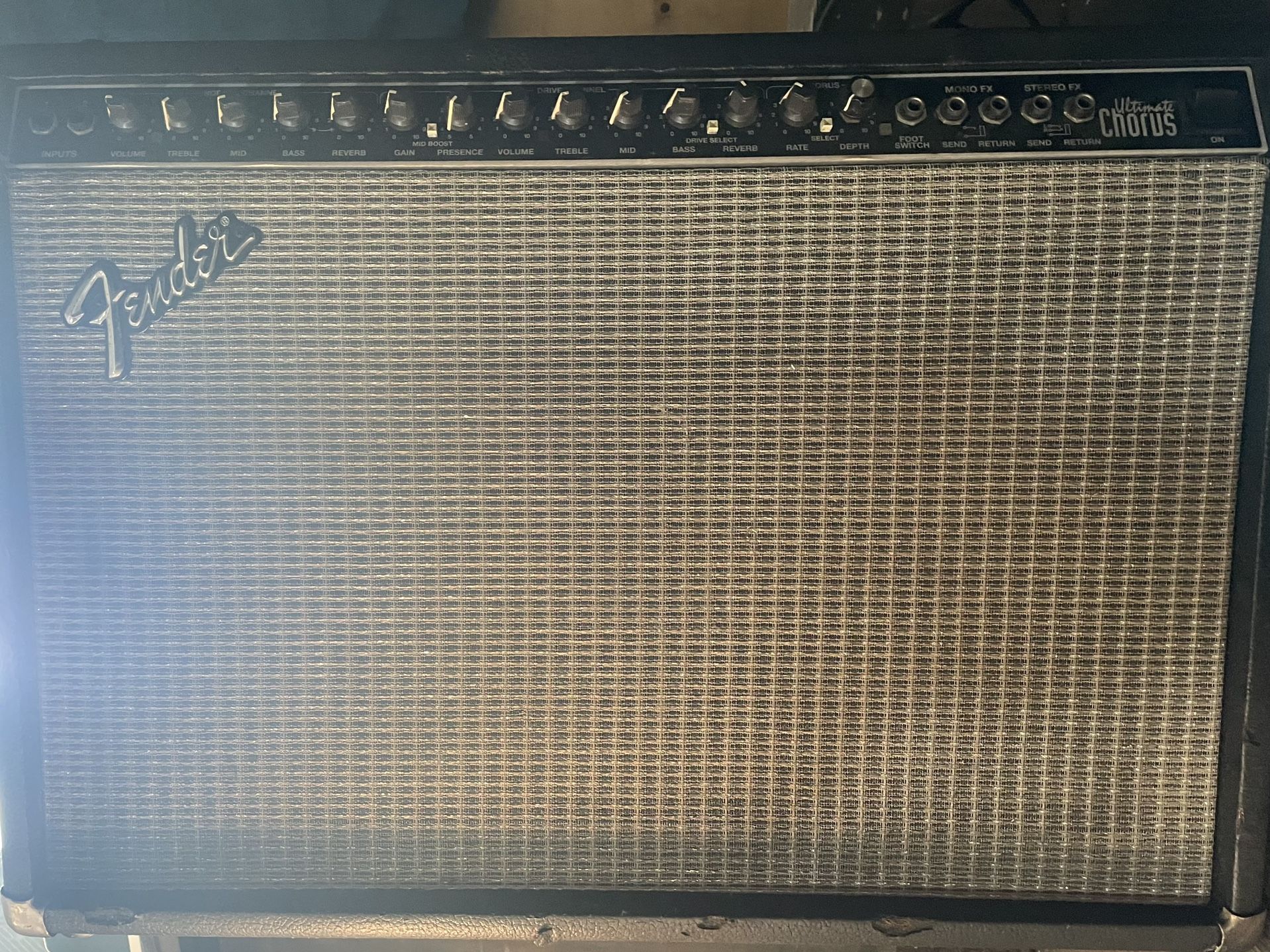 Fender Ultimate Chorus Amp (Non Working)