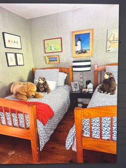 Mint Condition Twin Wood Bunkbeds with Mattress