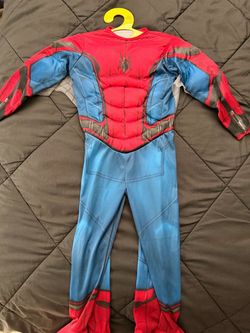 Costume