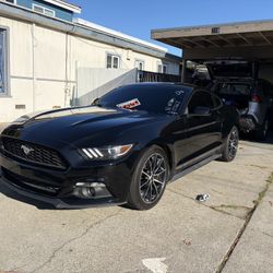 2016 Ford Mustang