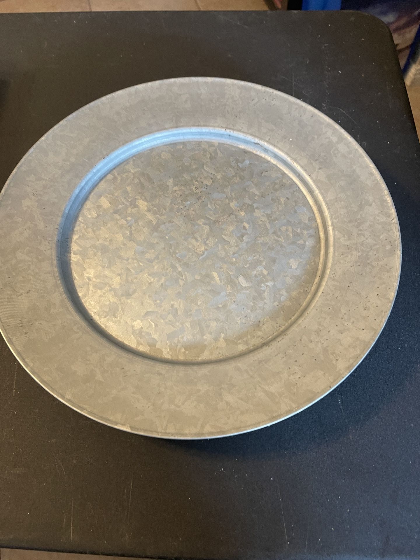 Galvanized Metal Charger Plates