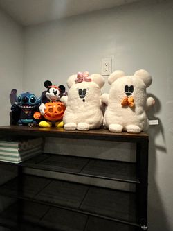 Minnie and Mickey Ghosts