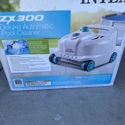 Pool Vacuum Cleaner