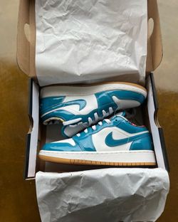 Air Jordan 1 Low SE GS “Barcelona”