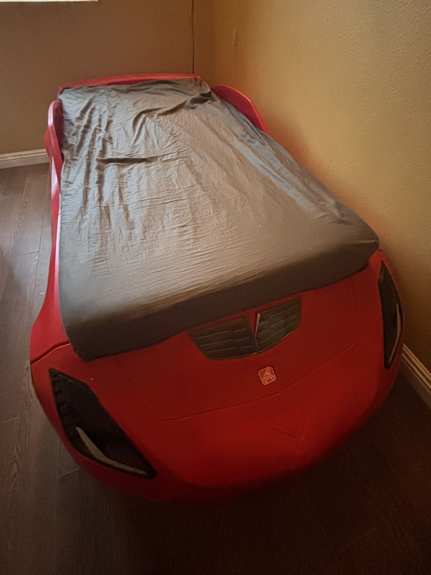 Twin Size Car Bed