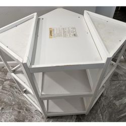 Free corner changing Table