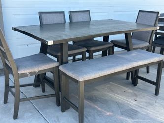 Kitchen table sets