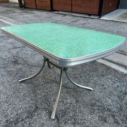 Green 2024 formica table