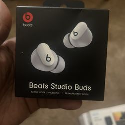 Beats By Dre Studio Earbuds 
