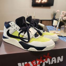 Jordan Travis Scotts "Bright Cactus"