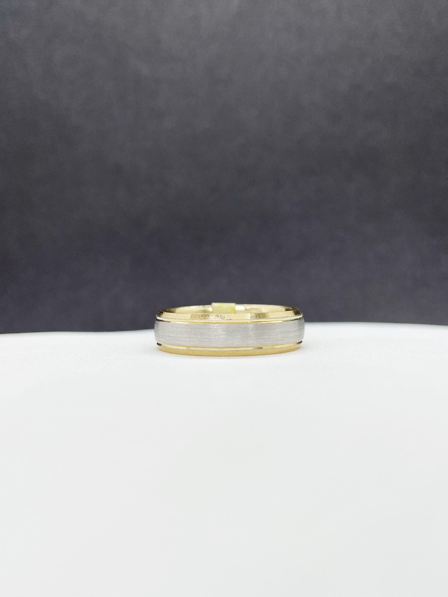 14k Gold WEDDING RING ( Argolla Italiana )