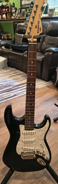 G&L Tribute S500 in Blueburst with gig bag.