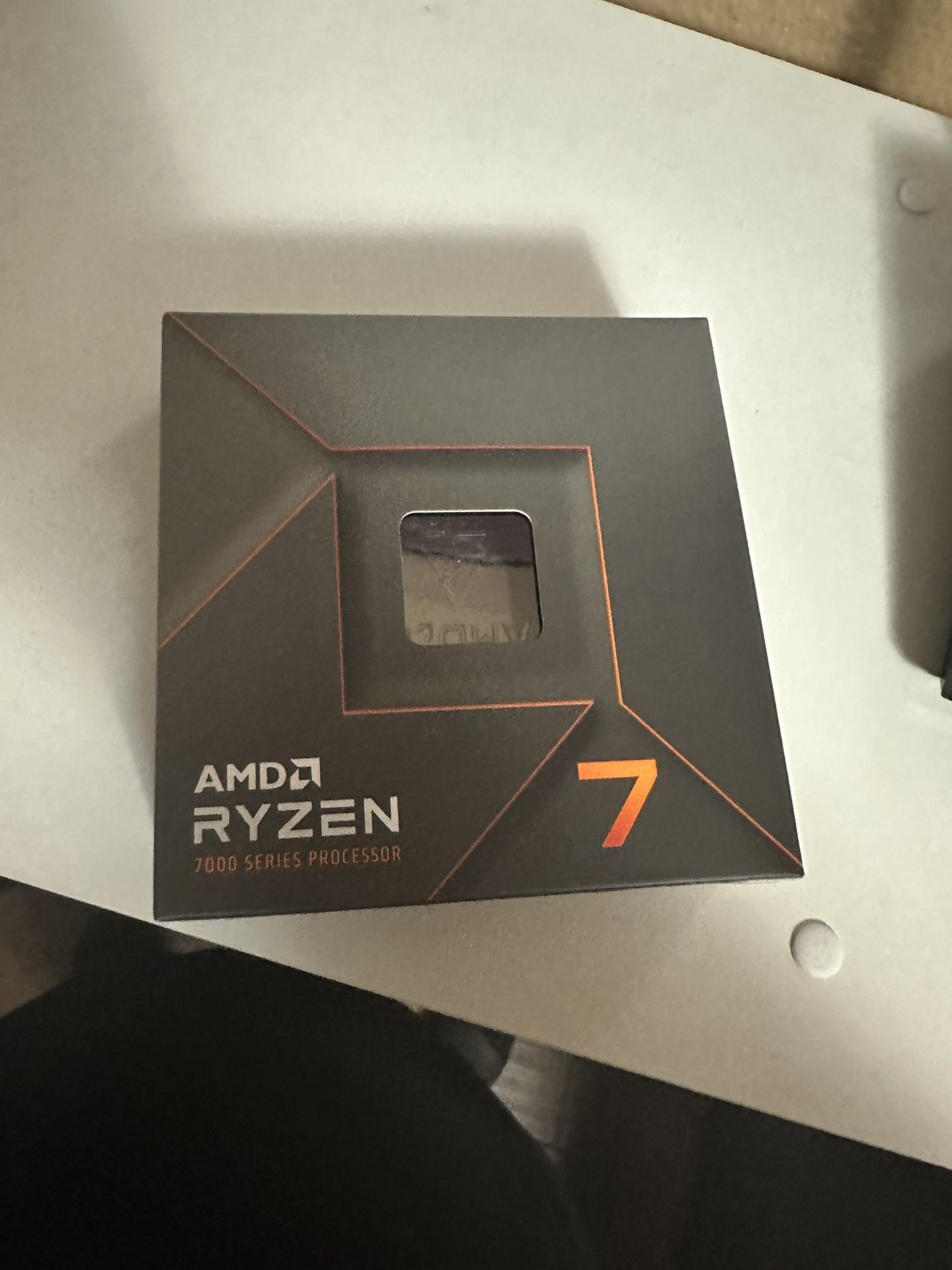 AMD Ryzen 7 7700X 8-Core, 16-Thread Unlocked cpu