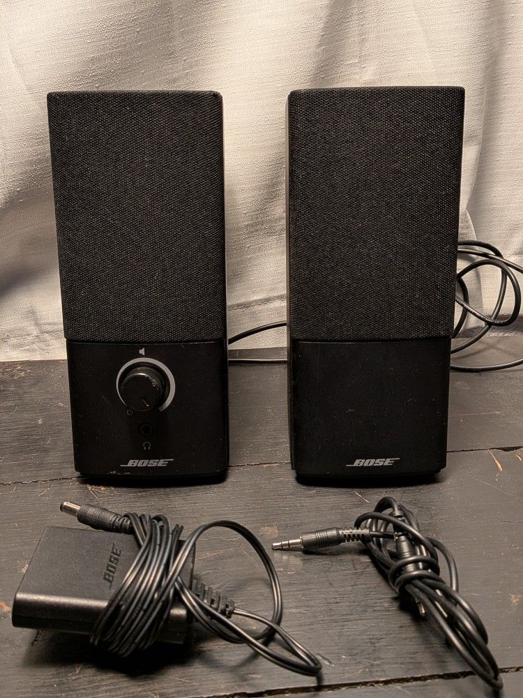Bose Speaker Set