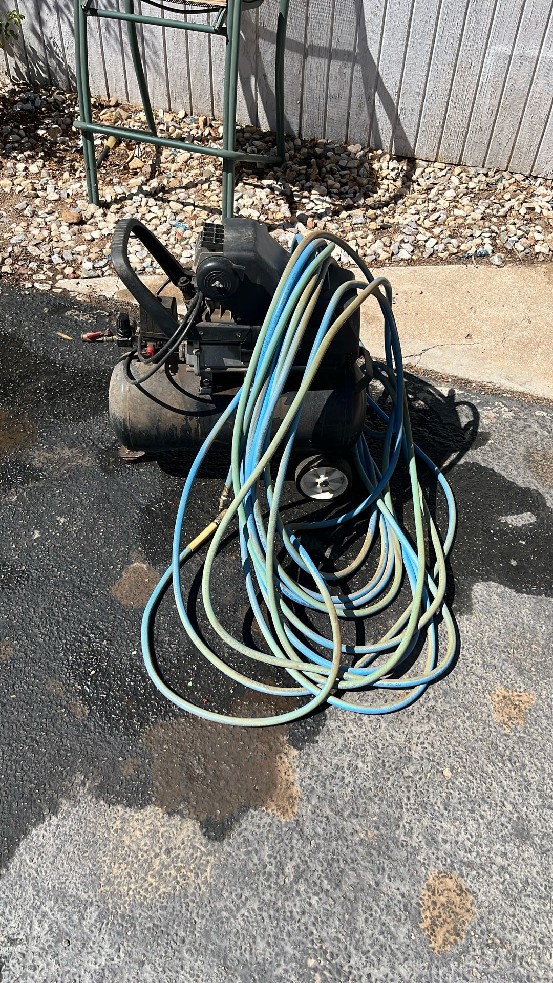 Compressor. 2 Horse Power