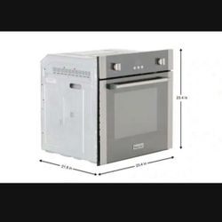 New Magic Chef 24 in. 2.2 cu. ft. Single Electric Wall Oven with Convection in Stainless Steel !!