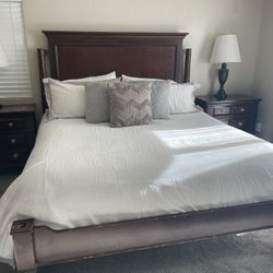 King Bedroom Set