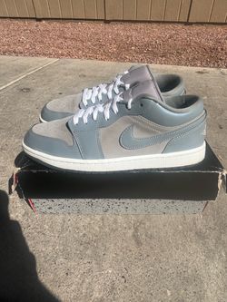 Jordan 1 low patent cool grey size 10.5