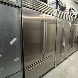 Sub-Zero 48” Classic French Door Refrigerator – Ultimate Luxury for Your Kitchen!