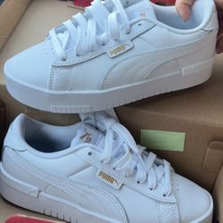 PUMA Women’s Size 6