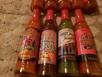 Dat-L do it Hot Sauces 3 oz bottles