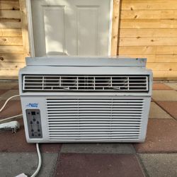 Window AC Artic King 