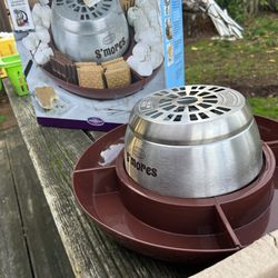 Electric s’mores party tray