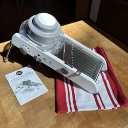 PL8 Professional Mandoline *NEW*