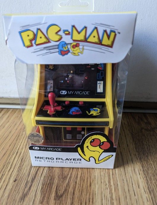 Pac-Man Arcade Game New 