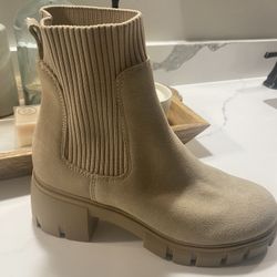 Steve Madden Boots